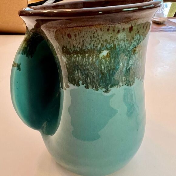 CLAY IN MOTION Hand-Warmer Pottery Mug Left - Picture 7 of 12